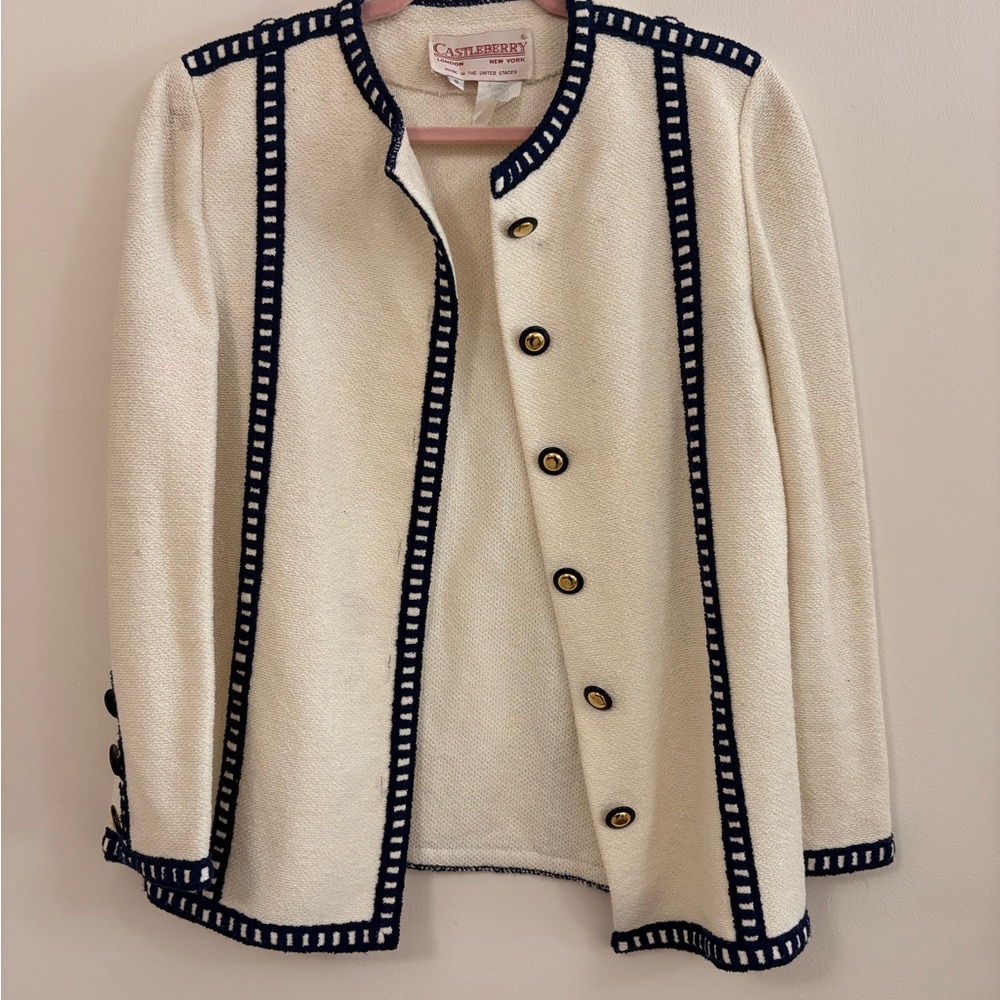 Castleberry Vintage Blazer White Navy Trim Gold Buttons Size 8 USA